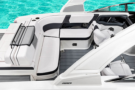 Катер Chaparral 270 OSX